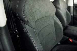 Sièges alcantara