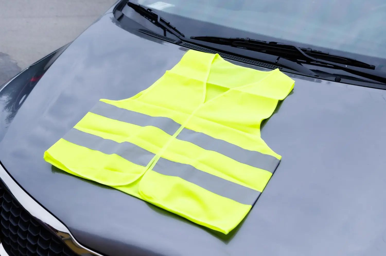 gilet jaune obligatoire voiture