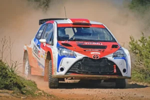 sébastien loeb en course de rally